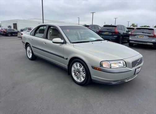 2001 volvo s80