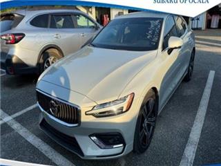 2022 Volvo S60 b5 inscription
