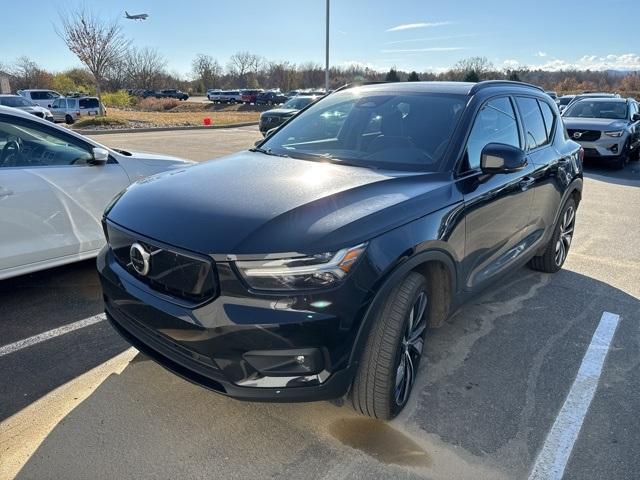 2021 volvo xc40 recharge pure electric p8