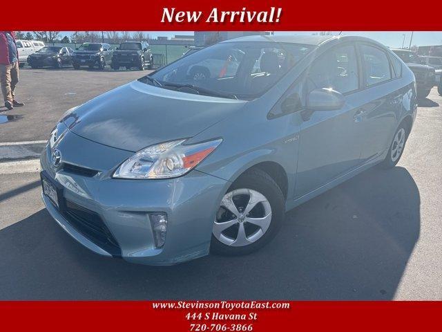 2014 toyota prius two
