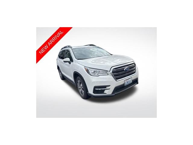 2021 subaru ascent premium 8-passenger