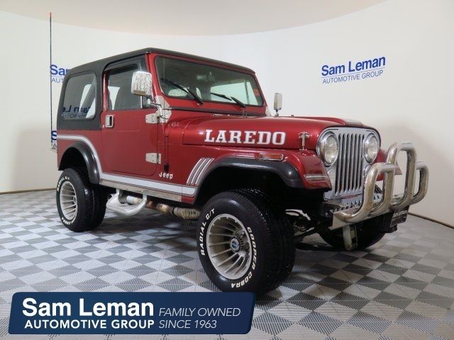 manual 2.5l {ymm} {series} in {exteriorcolor} vehicle highlights include