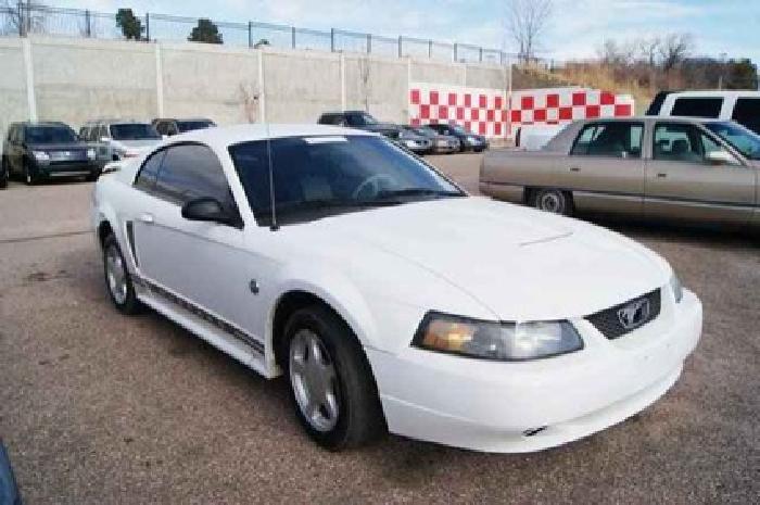 2004 ford mustang v6 in colorado springs, co