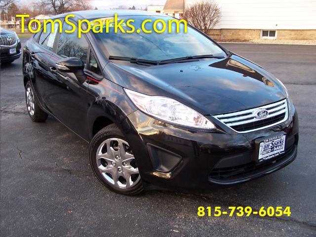 2013 ford fiesta 4dr sdn se