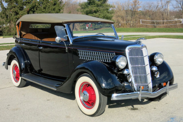 1935 ford deluxe phaeton