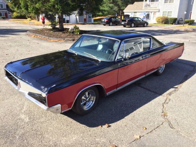 383ci with automatic. buckets seats. starts and runs good