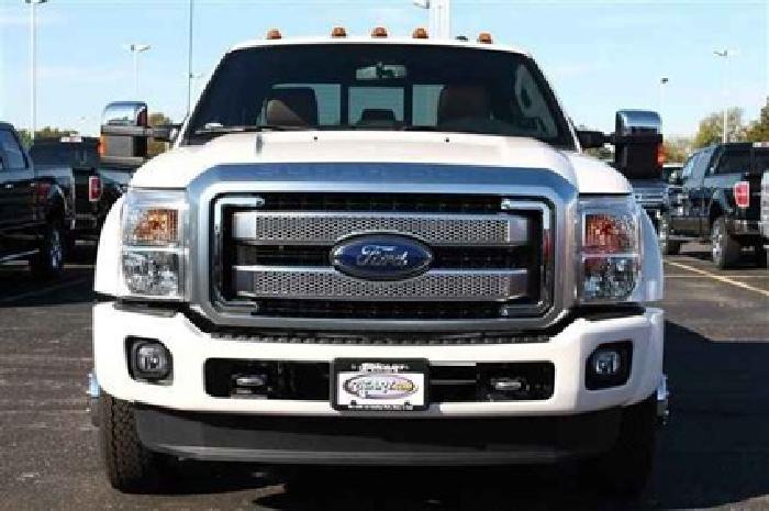 2014 ford super duty f-450 drw lariat in groveport, oh