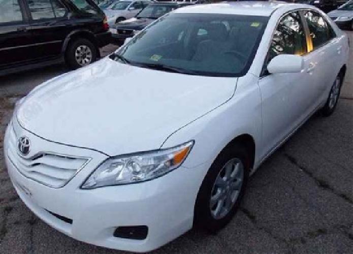 2011 toyota camry le in richmond, va