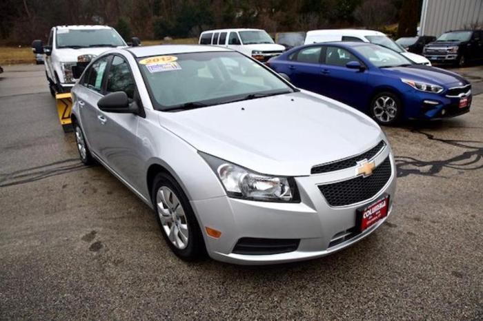 2012 chevrolet cruze ls ls 4dr sedan for sale in columbia, connecticut