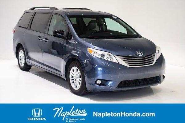 2015 toyota sienna in carmel, indiana