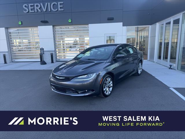 2016 chrysler 200 s