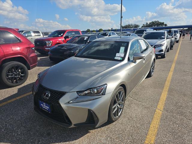 2018 lexus is 300 base
