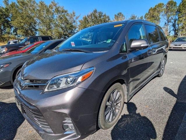 2020 toyota sienna limited premium