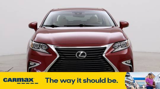 2016 Lexus ES
