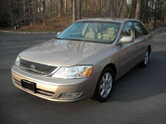 used 2002 toyota avalon xls sedan, 90,021 miles in bedford hills, ny