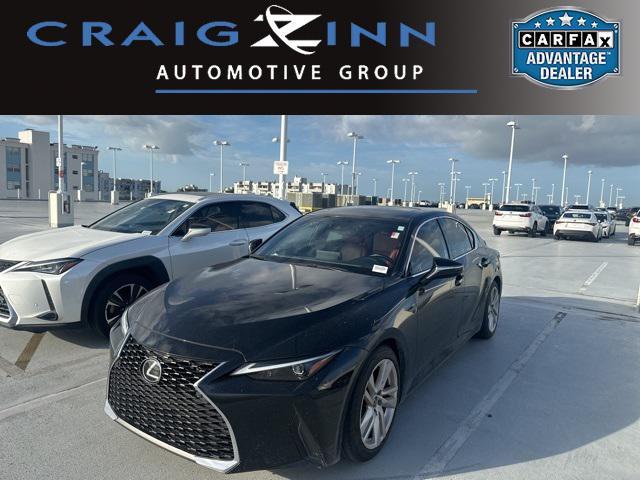 2023 lexus is 300 base