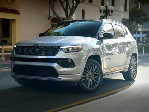 2022 jeep compass