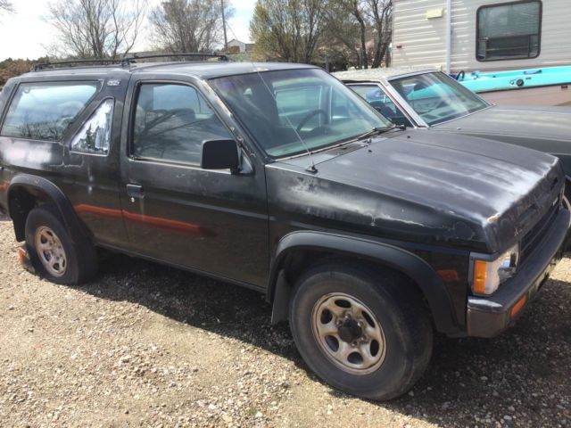 1986 nissan pathfinder se sport utility 2-door 3.0l