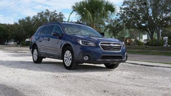 2019 subaru outback in chicago, illinois