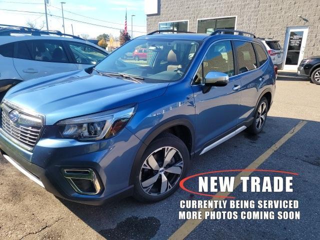 2019 subaru forester touring