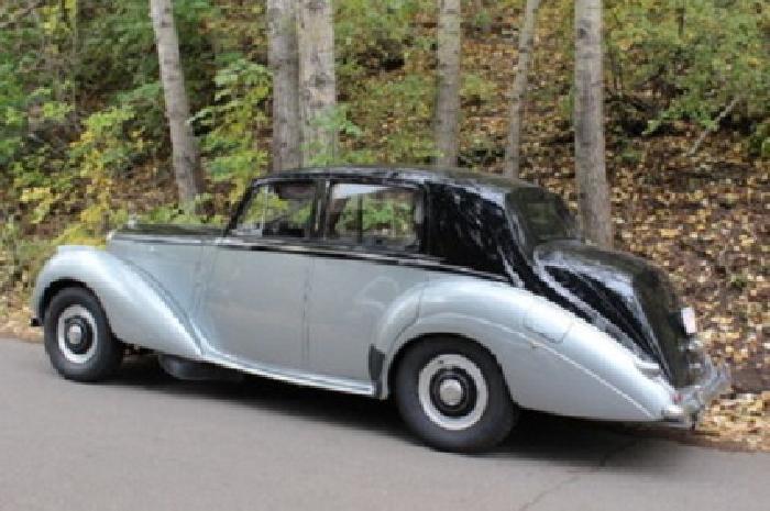 1952 bentley r type standard steel saloon - free delivery worldwide in brunswick, oh