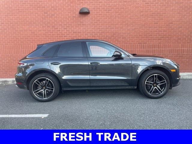 2021 porsche macan base