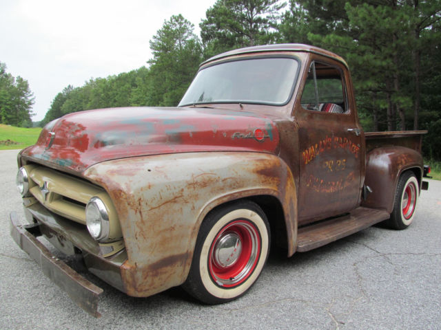awesome shop truck, 350 v8, auto, pwr steering, pwr disc brakes! watch video