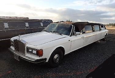 1984 rolls-royce limousine silver spur