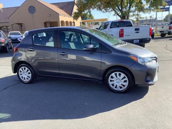 2017 toyota yaris in co bluffs, iowa