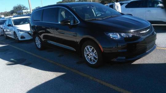 2022 Chrysler Voyager
