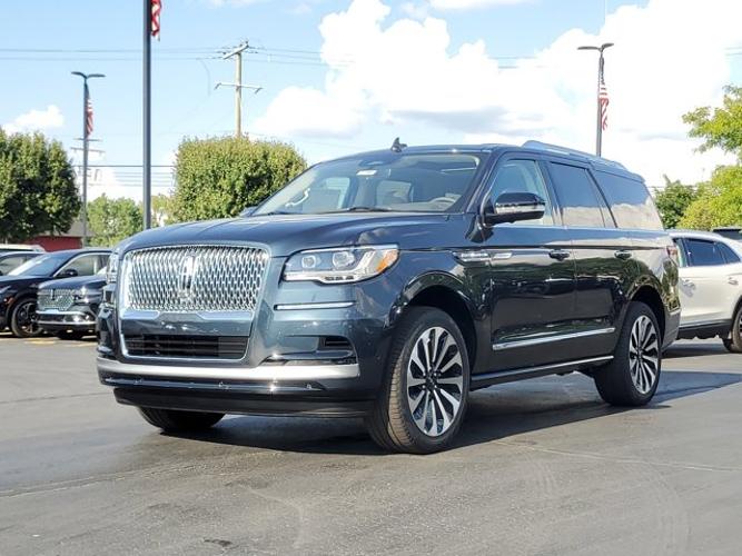 new 2024 lincoln navigator reserve