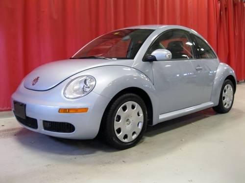 punch buggy! 2010 volkswagen beetle for sale in clementwood, vermont