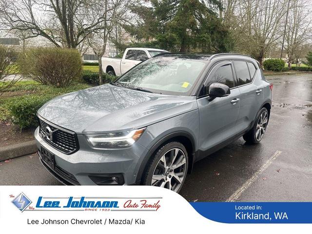 2021 volvo xc40 t5 r-design