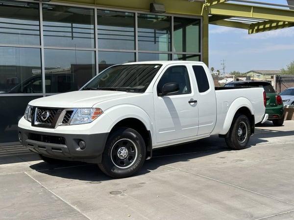 2019 nissan frontier in beloit, wisconsin