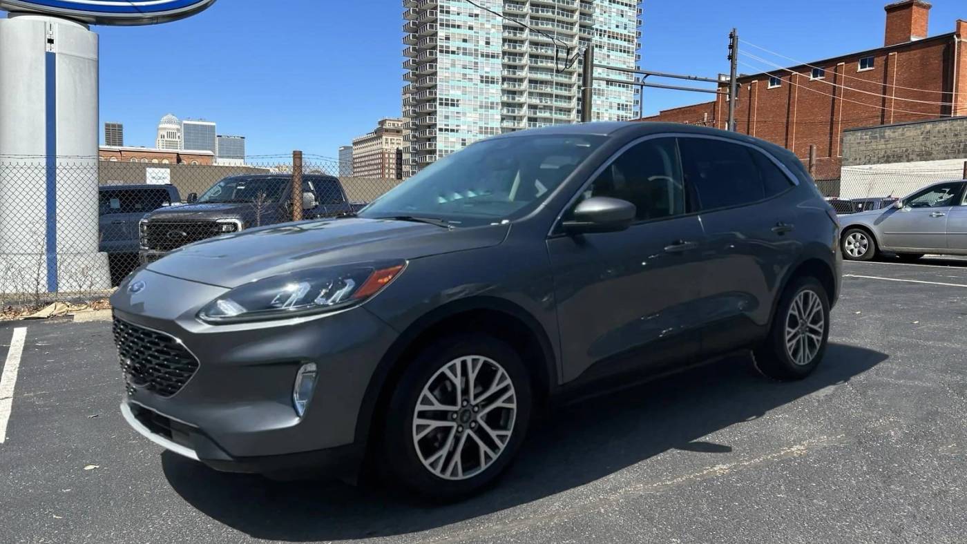 2022 ford escape sel