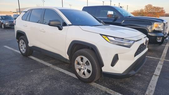 2024 Toyota se