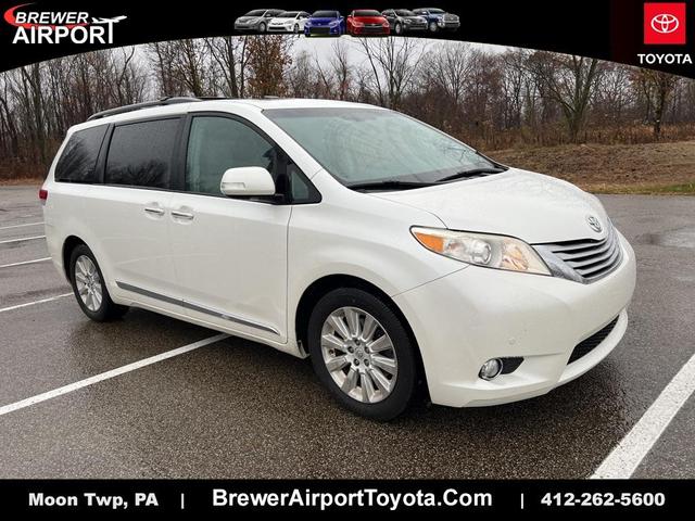 2013 toyota sienna limited
