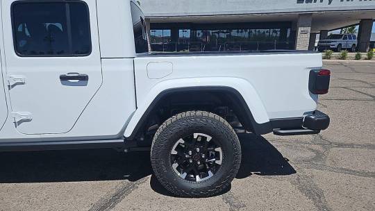 2024 Jeep Gladiator