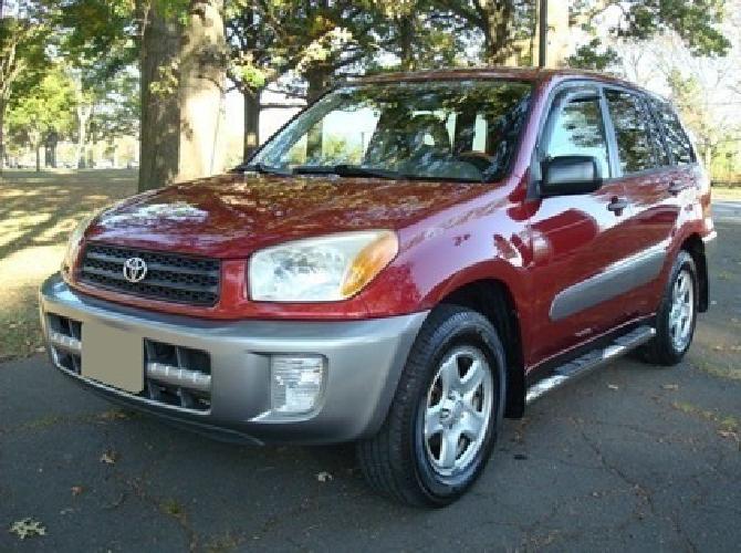 clean 2003 rav4 toyota suv in cleveland, oh