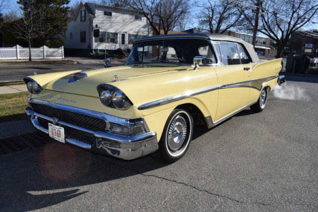 1958 yellow & white stunning convertible great driver show stopper