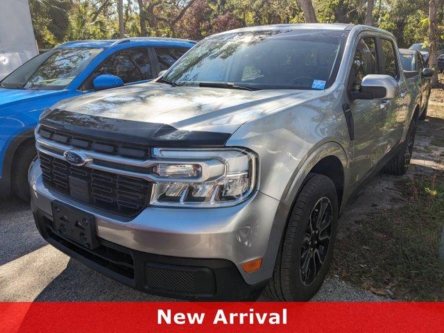 2022 ford maverick lariat