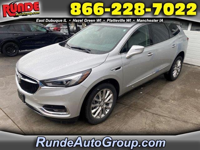 2020 buick enclave essence