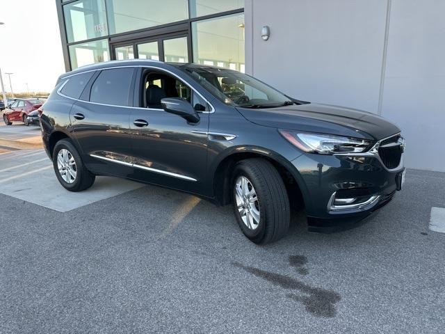 2020 buick enclave essence