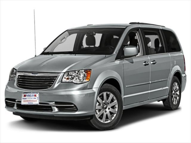2013 chrysler town & country touring