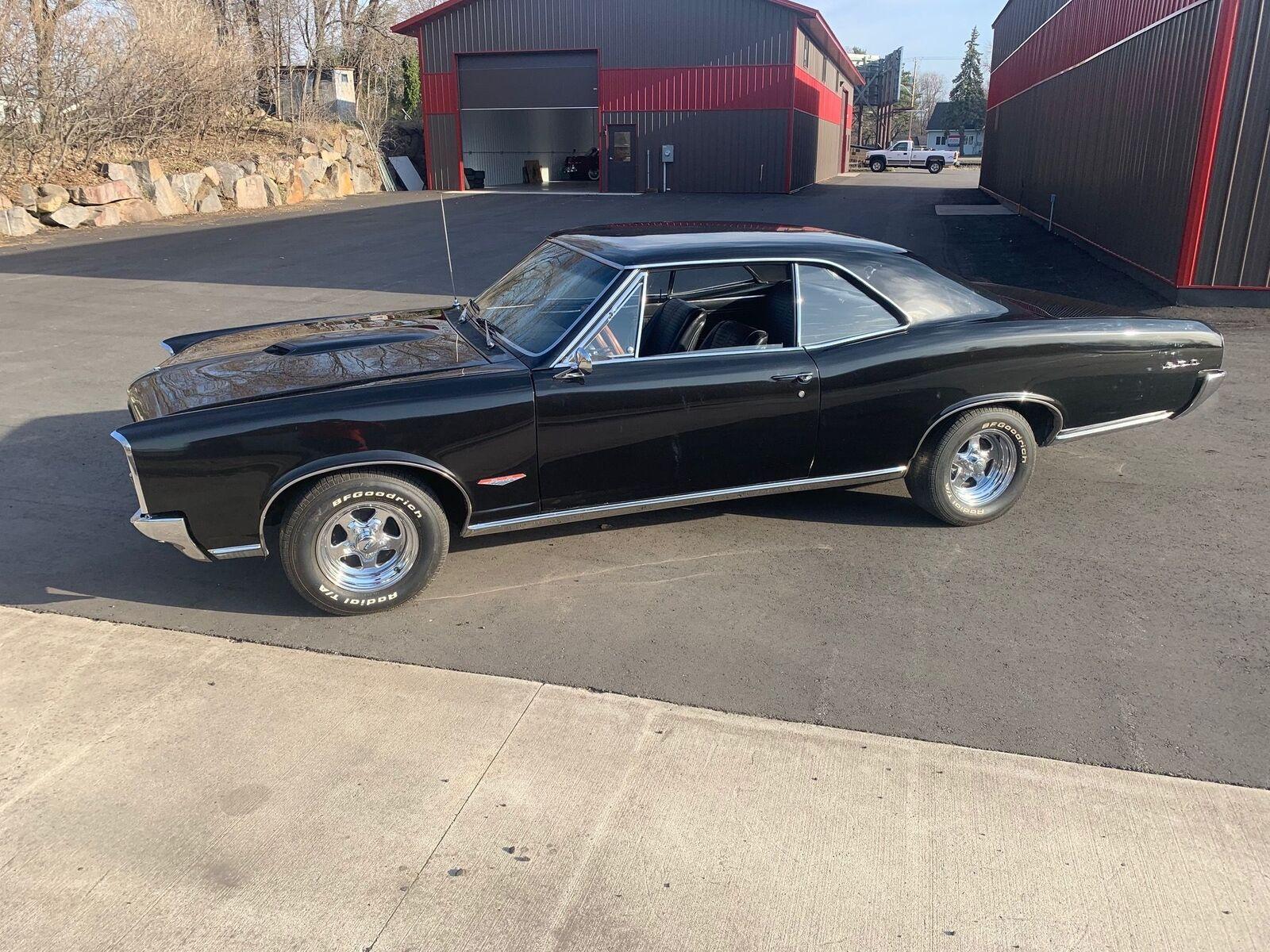 1966 pontiac gto 8 cyl 4 speed manual