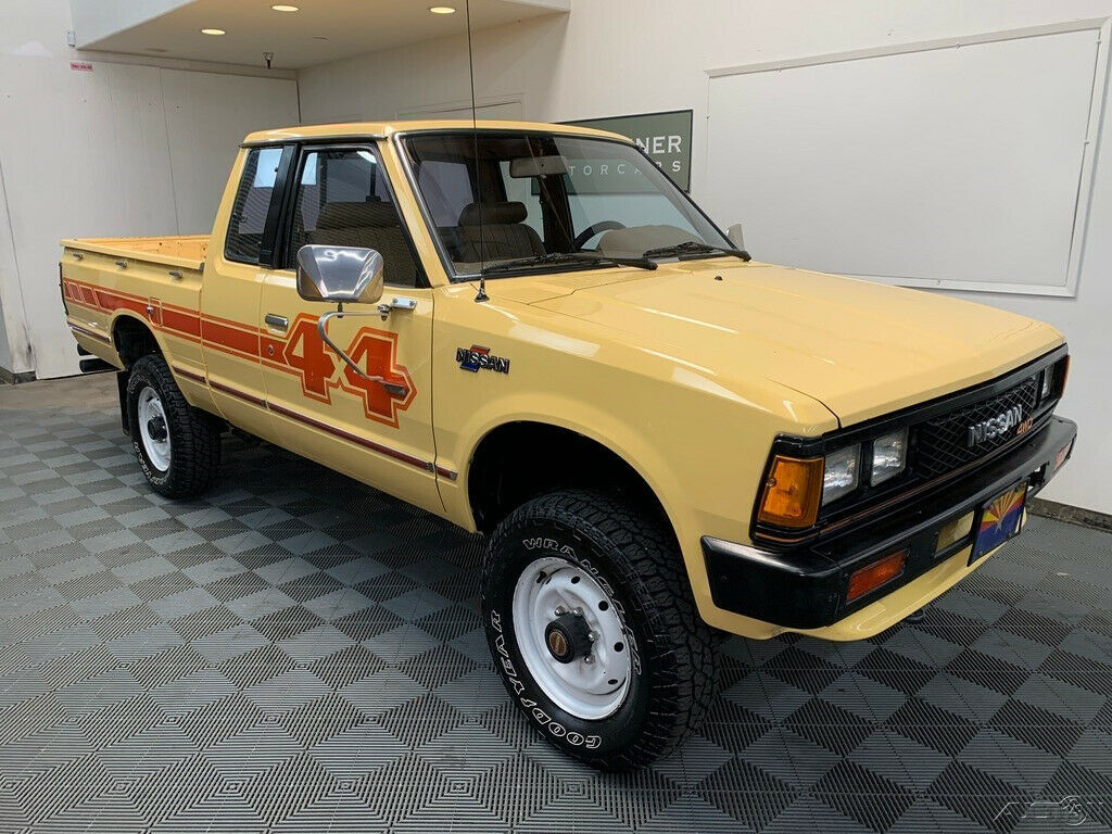 1983 datsun-nissan 720 king cab 4x4 pick-up. excellent highly original az car