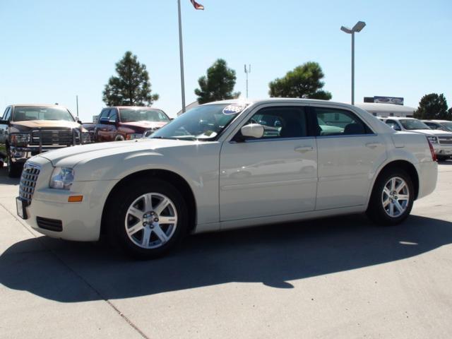 2006 chrysler 300 base for sale in wheatland, wyoming