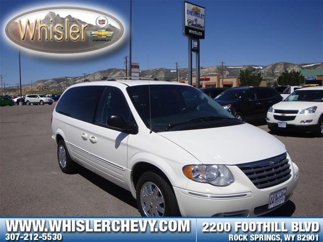 2006 chrysler town & country limited for sale in rock springs, wyoming
