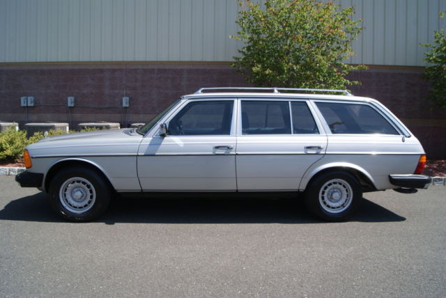 1982 mercedes-benz 300td wagon astral silver exceptionally clean vehicle