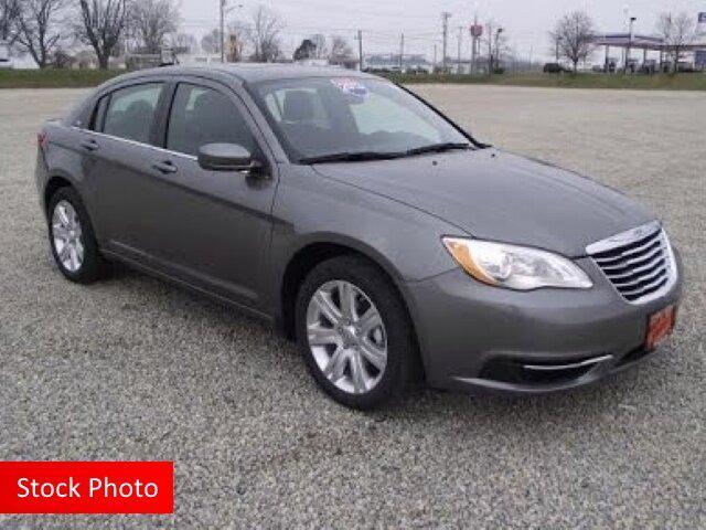 2012 chrysler 200 touring